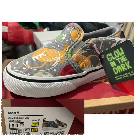 Vans toddler sneakers - Picture 2 of 3